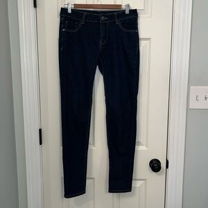 L&M Premium Junior Dark Wash Mid Rise Skinny‎ Jeans Sz 9 Stretchy
